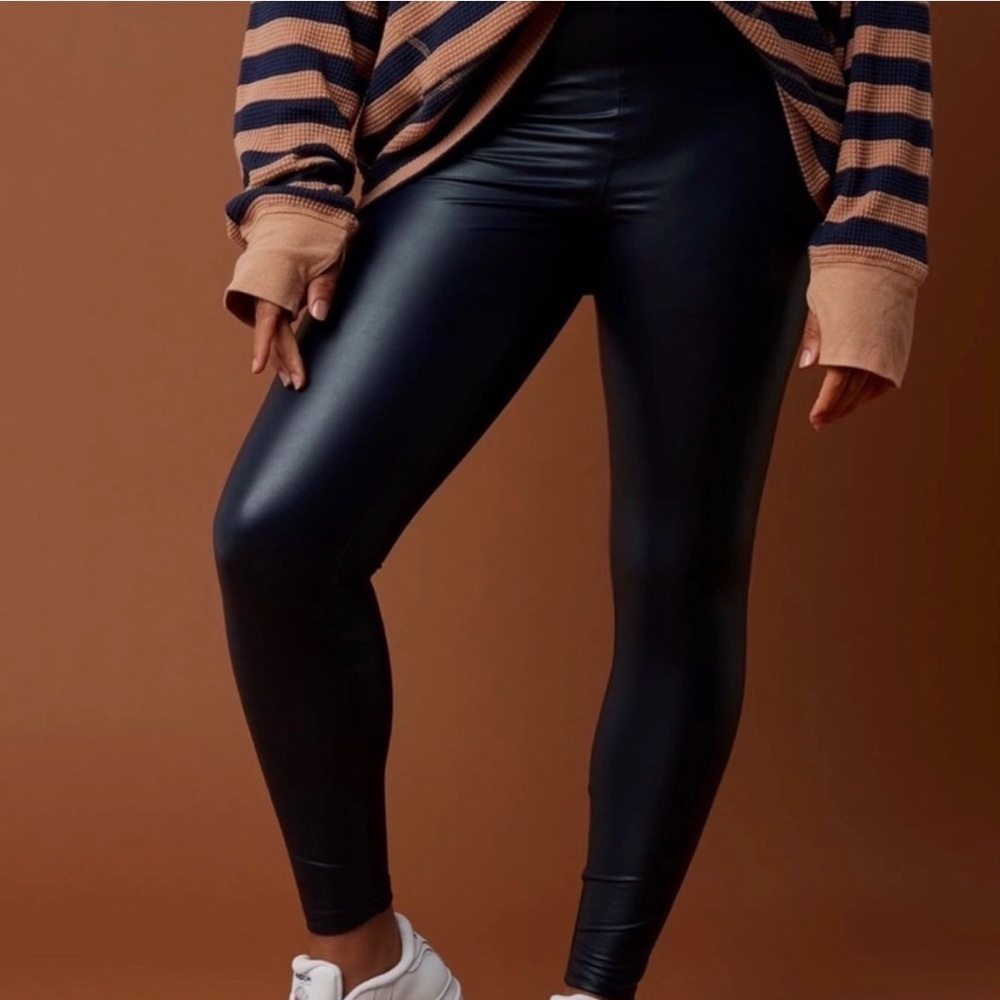 Offline by Aerie Luxe Faux Leather Leggings